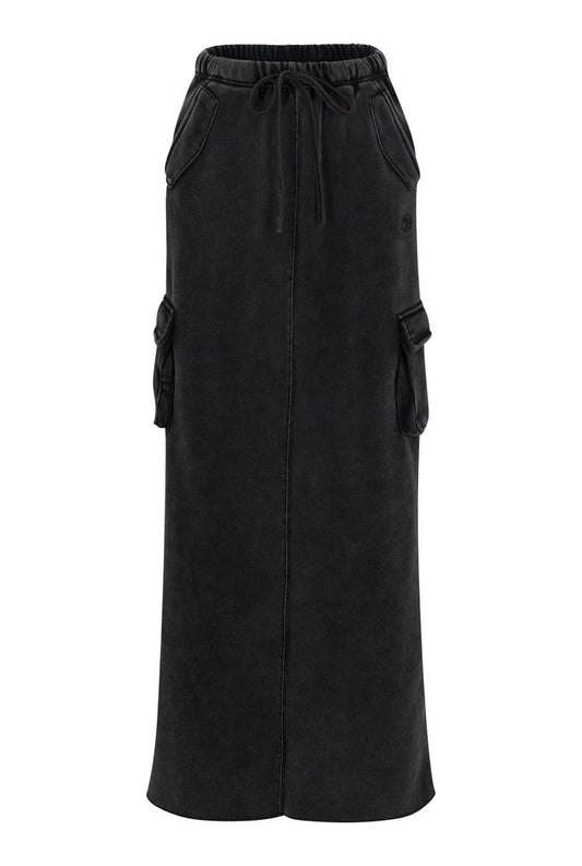 Noir Cargo Skirt front